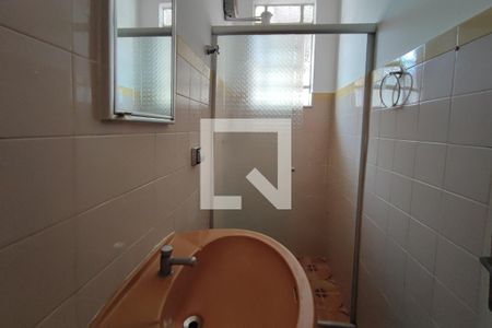 Edícula - Banheiro de casa à venda com 4 quartos, 142m² em Jardim Leonor, Campinas