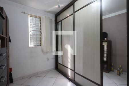 Quarto 2 de apartamento para alugar com 2 quartos, 50m² em Vila Prudente, São Paulo