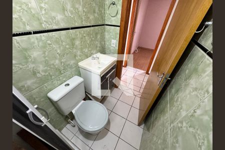 Banheiro de apartamento para alugar com 2 quartos, 44m² em Pinheiro, São Leopoldo