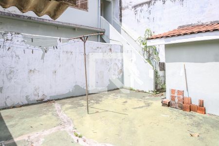 Quintal de casa à venda com 4 quartos, 250m² em Vila Romana, São Paulo