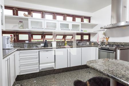 Cozinha de casa de condomínio à venda com 3 quartos, 450m² em A Definir Em Campo, Nova Lima