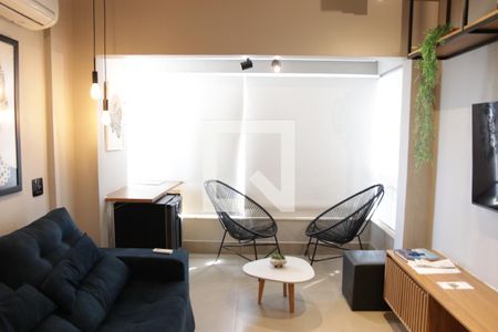 Sala de apartamento para alugar com 2 quartos, 65m² em Vila dos Alpes, Goiânia