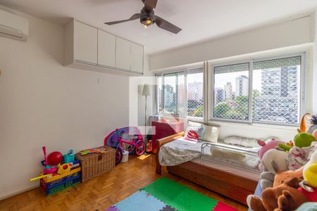 Quarto 1 de apartamento à venda com 2 quartos, 77m² em Cerqueira César, São Paulo