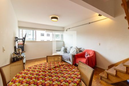 Sala de apartamento à venda com 2 quartos, 77m² em Cerqueira César, São Paulo