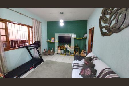 Sala de casa à venda com 2 quartos, 240m² em Parque Edu Chaves, São Paulo