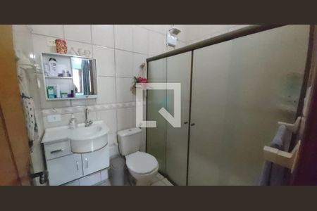 Banheiro 2 de casa à venda com 2 quartos, 240m² em Parque Edu Chaves, São Paulo