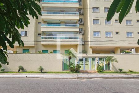 Fachada de apartamento para alugar com 4 quartos, 140m² em Balneário Cidade Atlântica, Guarujá