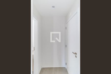 Corredor de Entrada de kitnet/studio para alugar com 1 quarto, 45m² em Santa Cecilia, São Paulo