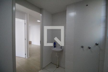 Banheiro de apartamento à venda com 2 quartos, 45m² em Taquara, Rio de Janeiro