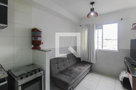 Sala/Cozinha de apartamento à venda com 1 quarto, 28m² em Vila Ema, São Paulo