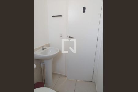Banheiro de apartamento à venda com 2 quartos, 45m² em Jacarepaguá, Rio de Janeiro