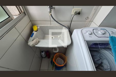 Lavanderia de apartamento à venda com 3 quartos, 65m² em Vila Sao Pedro, Santo André