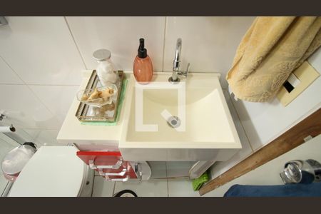 Banheiro  de apartamento à venda com 2 quartos, 67m² em Vila Carrão, São Paulo