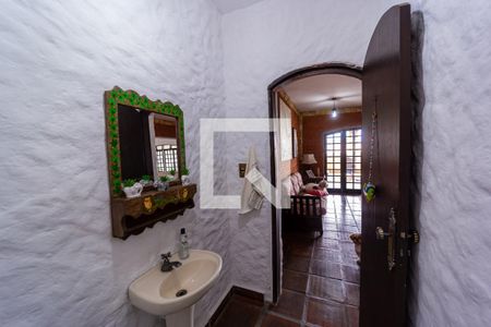 Lavabo da sala de casa à venda com 3 quartos, 250m² em Parque Paineiras, São Paulo
