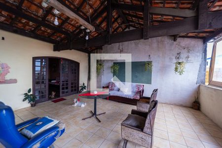 Varanda de casa à venda com 3 quartos, 250m² em Parque Paineiras, São Paulo