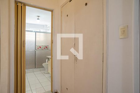 Corredor de apartamento para alugar com 1 quarto, 72m² em Consolação, São Paulo