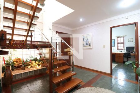 Escada de casa à venda com 4 quartos, 342m² em Vila Leopoldina, São Paulo