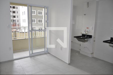 Sala de apartamento à venda com 2 quartos, 42m² em Del Castilho, Rio de Janeiro