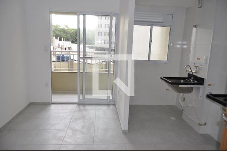 Sala de apartamento à venda com 2 quartos, 42m² em Del Castilho, Rio de Janeiro