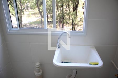 Área de Serviço de apartamento para alugar com 2 quartos, 49m² em Eldorado, Contagem
