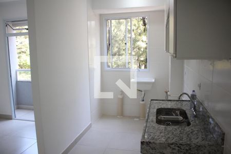 Cozinha de apartamento para alugar com 2 quartos, 49m² em Eldorado, Contagem