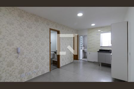 Sala de apartamento para alugar com 2 quartos, 38m² em Jardim Triana, São Paulo