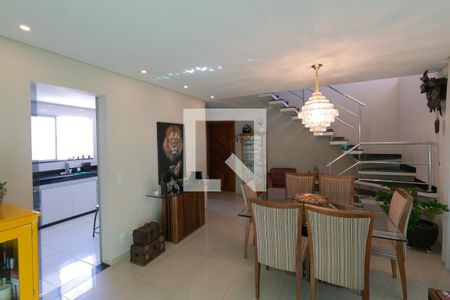 Sala de Jantar de apartamento à venda com 3 quartos, 180m² em Heliópolis, Belo Horizonte