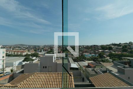 Vista Sala de Jantar de apartamento à venda com 3 quartos, 180m² em Heliópolis, Belo Horizonte