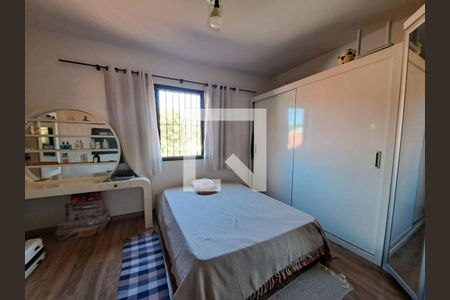 Casa à venda com 3 quartos, 450m² em Itaipu, Niterói