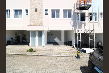 Fachada de casa de condomínio para alugar com 2 quartos, 120m² em Vila Santos, São Paulo