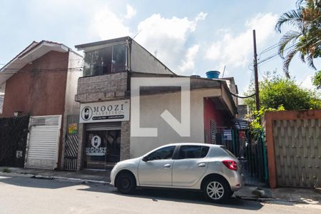 Casa à venda com 1 quarto, 230m² em Jardim Barueri, Barueri