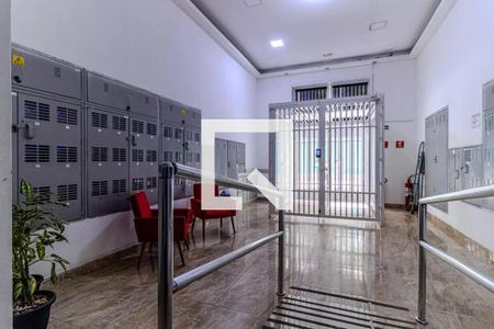 Hall de Entrada de apartamento para alugar com 2 quartos, 49m² em República, São Paulo