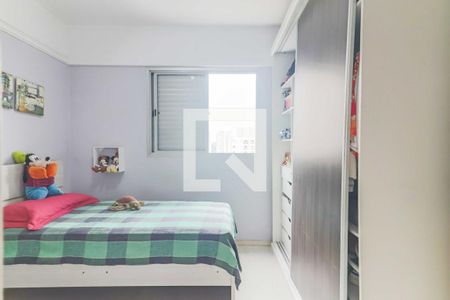 Quarto 1 de apartamento para alugar com 3 quartos, 55m² em Jardim Ester Yolanda, São Paulo
