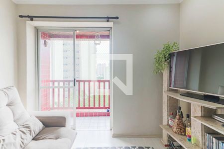 Sala de apartamento para alugar com 3 quartos, 55m² em Jardim Ester Yolanda, São Paulo