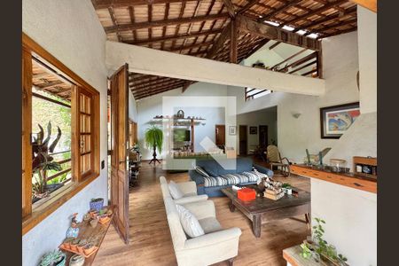 Sala de casa de condomínio à venda com 5 quartos, 5400m² em Vargem Pequena, Rio de Janeiro