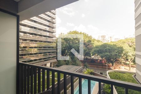 Varanda de kitnet/studio à venda com 1 quarto, 24m² em Santa Ifigênia, São Paulo