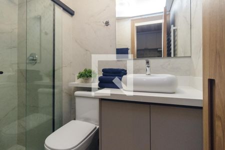 Banheiro de kitnet/studio à venda com 1 quarto, 24m² em Santa Ifigênia, São Paulo