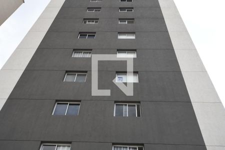 Placa de apartamento para alugar com 2 quartos, 60m² em Centro, Campinas