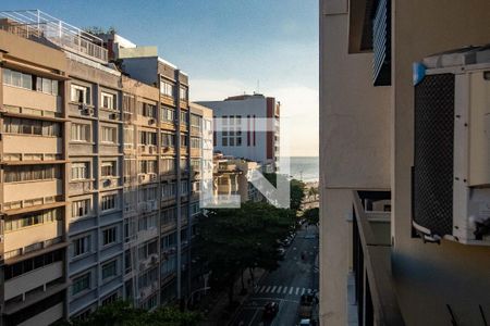 Vista da Varanda da Sala de apartamento à venda com 1 quarto, 75m² em Copacabana, Rio de Janeiro