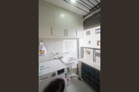 Área de Serviço de apartamento para alugar com 2 quartos, 69m² em Campo Belo, São Paulo