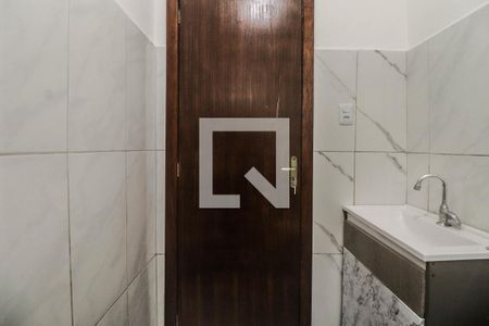 Banheiro de apartamento para alugar com 1 quarto, 51m² em São Geraldo, Porto Alegre