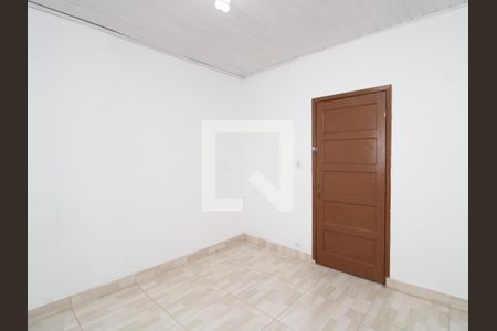 Quarto 1 de casa para alugar com 2 quartos, 70m² em Vila Gustavo, São Paulo