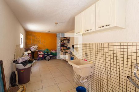 Quarto de Serviço de casa à venda com 2 quartos, 160m² em Limoeiro, São Paulo