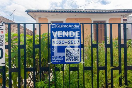 Placa Instalada de casa à venda com 4 quartos, 296m² em Vila Prudente, São Paulo
