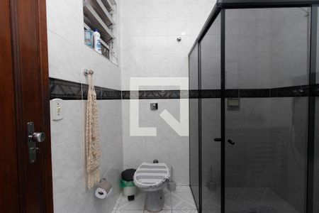 Banheiro Social de casa à venda com 4 quartos, 205m² em Vila Isolina Mazzei, São Paulo