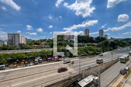 Vista de apartamento para alugar com 2 quartos, 34m² em Vila Barreto, São Paulo
