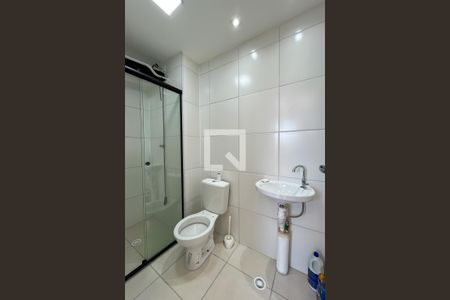 Banheiro de apartamento para alugar com 2 quartos, 34m² em Vila Barreto, São Paulo