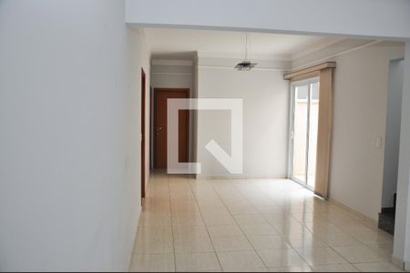 Sala de casa de condomínio para alugar com 4 quartos, 220m² em Residencial Paineiras, Paulínia