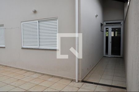 Quintal de casa de condomínio para alugar com 4 quartos, 220m² em Residencial Paineiras, Paulínia