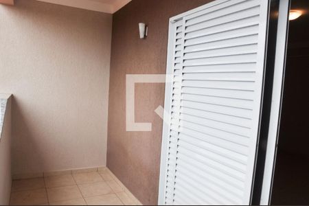 Varanda quarto 4 de casa de condomínio para alugar com 4 quartos, 220m² em Residencial Paineiras, Paulínia